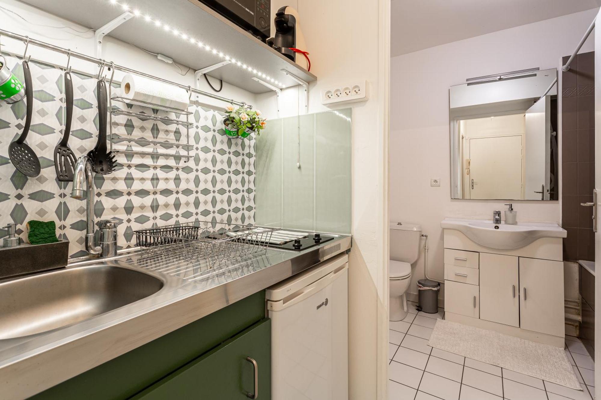 Studio Calme Et Accueillant Metro Charonne Paris Exterior foto